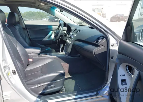 2011 Toyota Camry Se z USA, uszkodzony, nr VIN 4T1BF3EK9BU194828